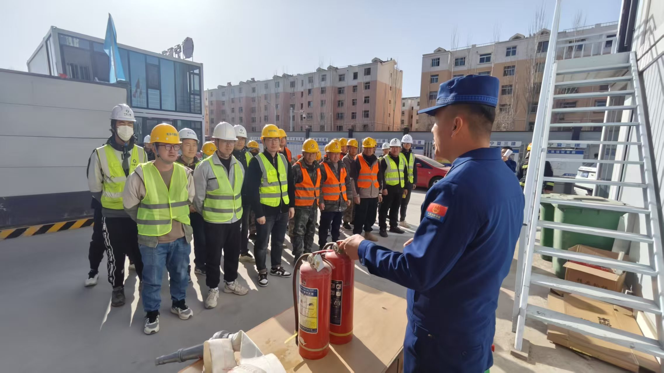 消防演练强技能，安全检查筑防线——宁夏第三建筑有限公司扎实做好项目建设安全生产工作